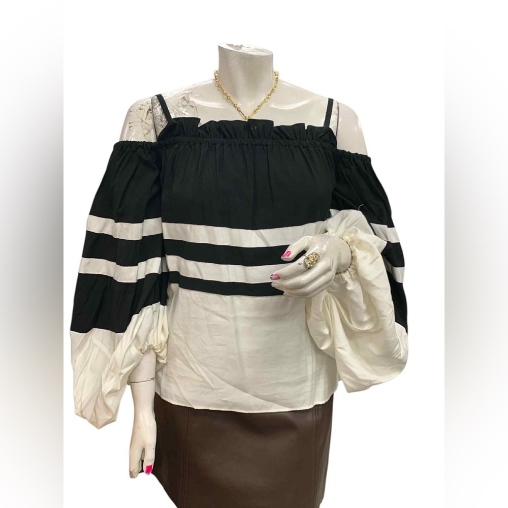 TOV Holy NWT Black and White Off-Shoulder Blouse Size XL